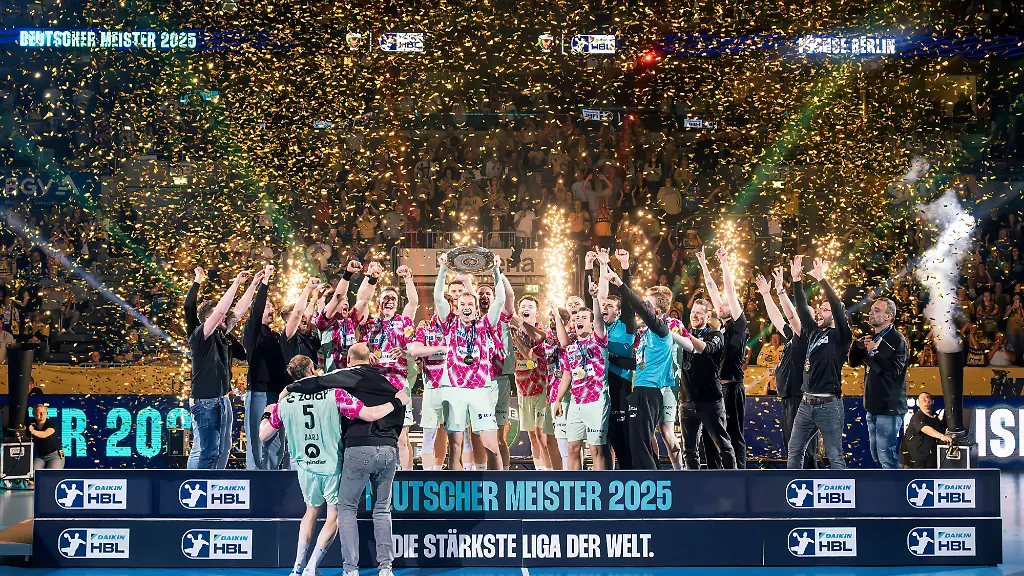 97d641db25c16f5758a0796417d28160