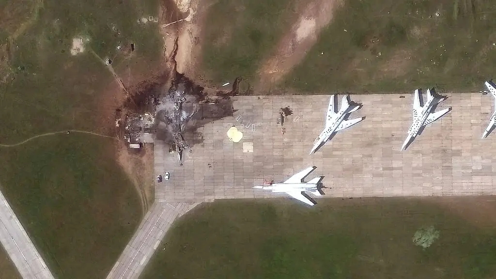 2025-06-06T095140Z-1747751004-RC2JVEANJAF9-RTRMADP-3-UKRAINE-CRISIS-RUSSIA-BOMBERS