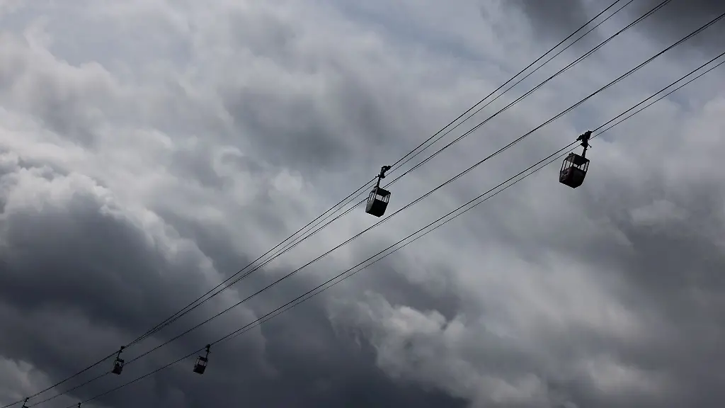 Regen-viel-Wind-und-kuehl-kein-Biergartenwetter-ueber-Pfingsten