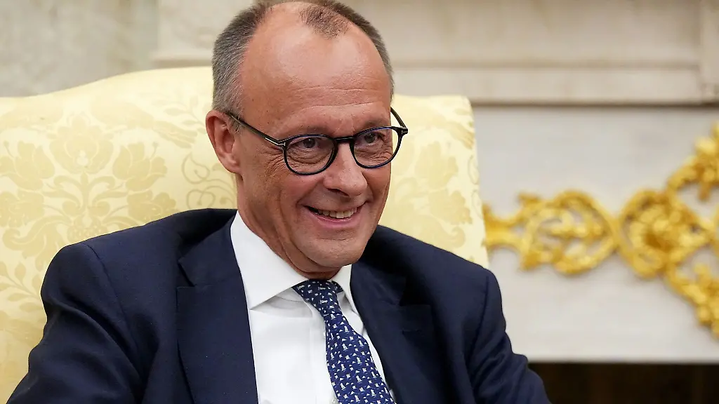 Merz-hat-US-Praesident-Trump-nach-Deutschland-eingeladen