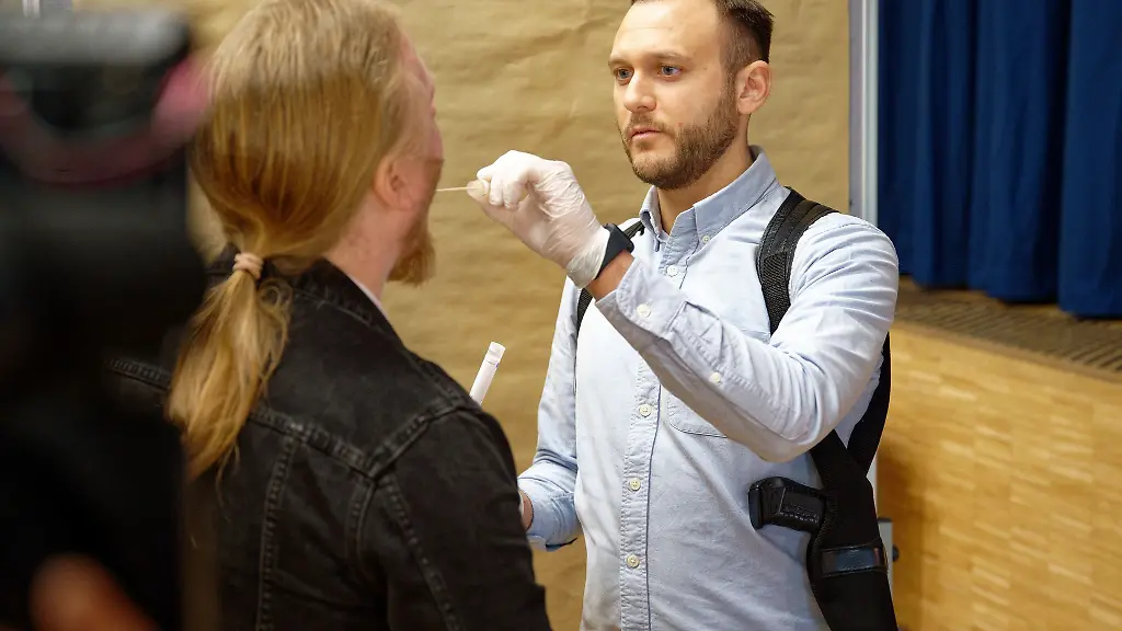 Die-Auswertung-hunderter-Speichelproben-hat-die-Ermittler-nicht-zum-Moerder-einer-Jugendlichen-aus-dem-Jahr-1991-gefuehrt