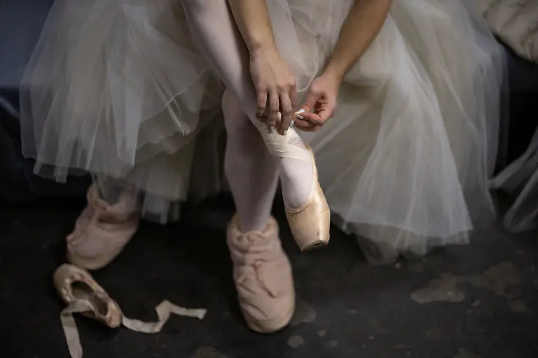 aa086bad6a60715a3392ea7b5a3aa6af