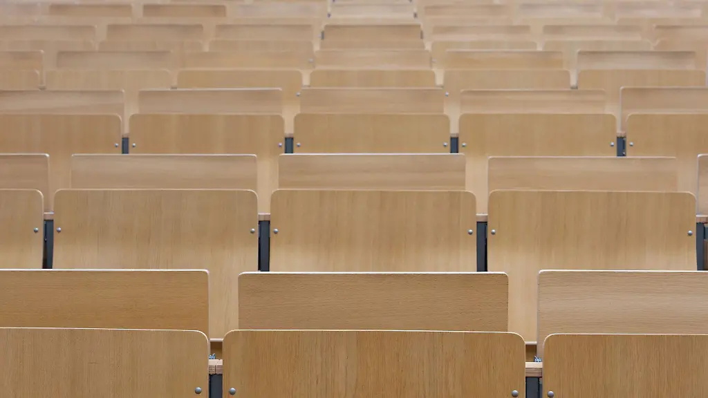 Die-Hochschule-soll-ein-Ort-der-Begegnung-werden-auch-fuer-Studierende-juedischen-Glaubens-heisst-es-in-einer-Mitteilung