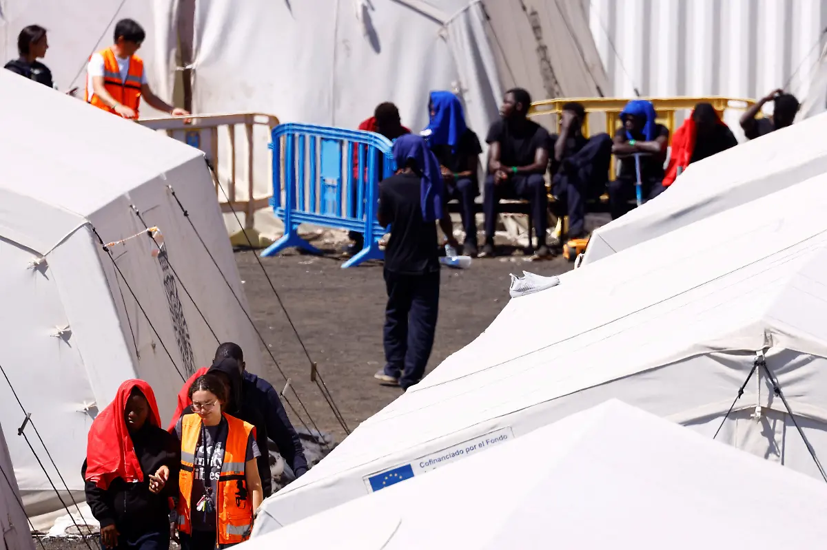 2025-05-29T175110Z-1262971911-RC2RREATN5XB-RTRMADP-3-MIGRATION-SPAIN-CANARY-ISLANDS