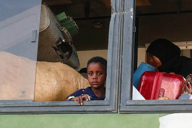 2025-04-25T233005Z-495779537-RC225EAH83GR-RTRMADP-3-SUDAN-POLITICS-STRIKE