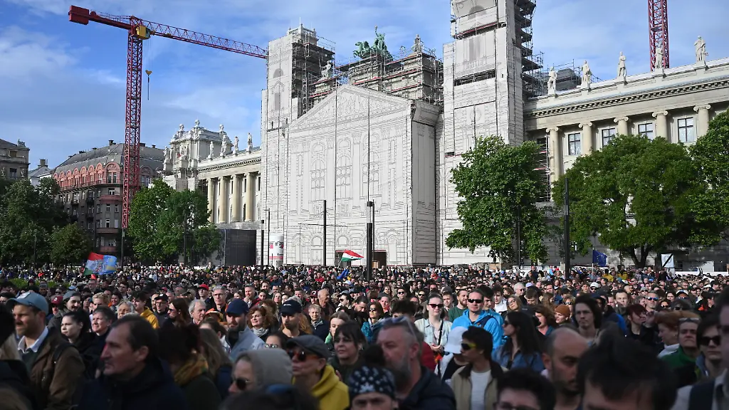 06a637cb587171833b2a9f743ad8ca9d