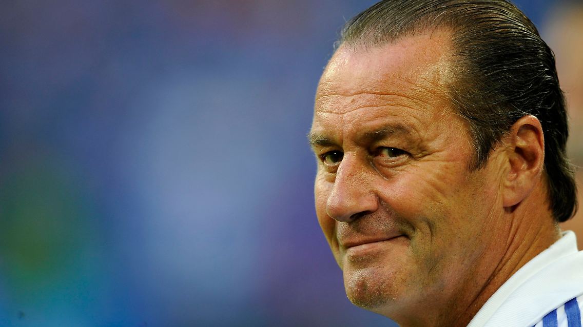 "Einmal Schalke, immer Schalke": Huub Stevens. Scheint fast so, als hätten sie das in Hamburg geahnt.