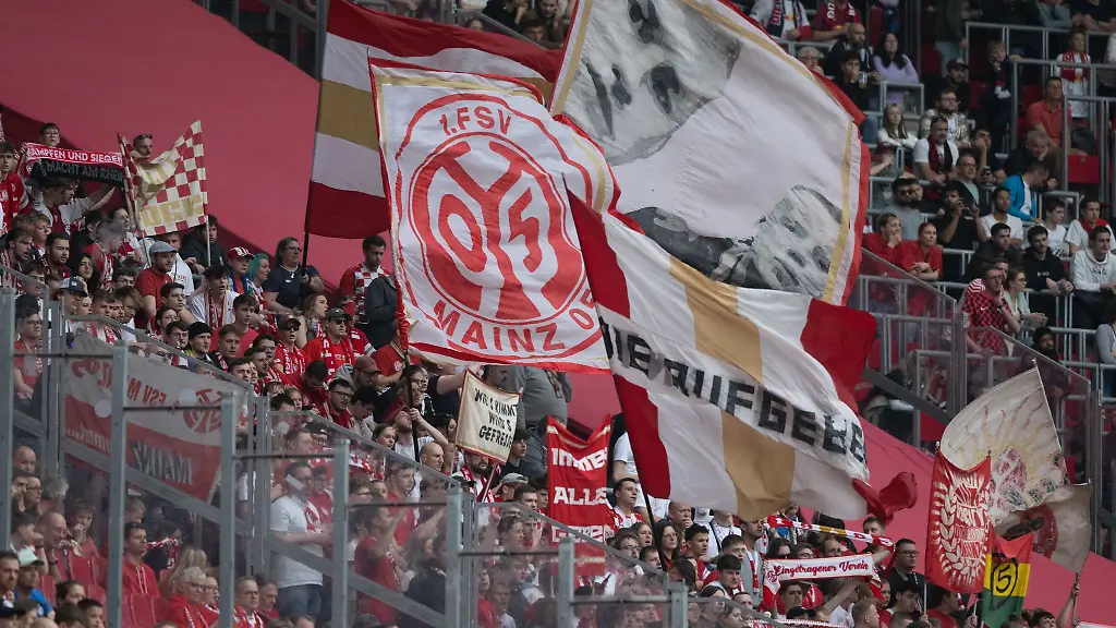 Mainz-05-hat-in-Konstantin-Schopp-einen-neuen-Innenverteidiger-verpflichtet