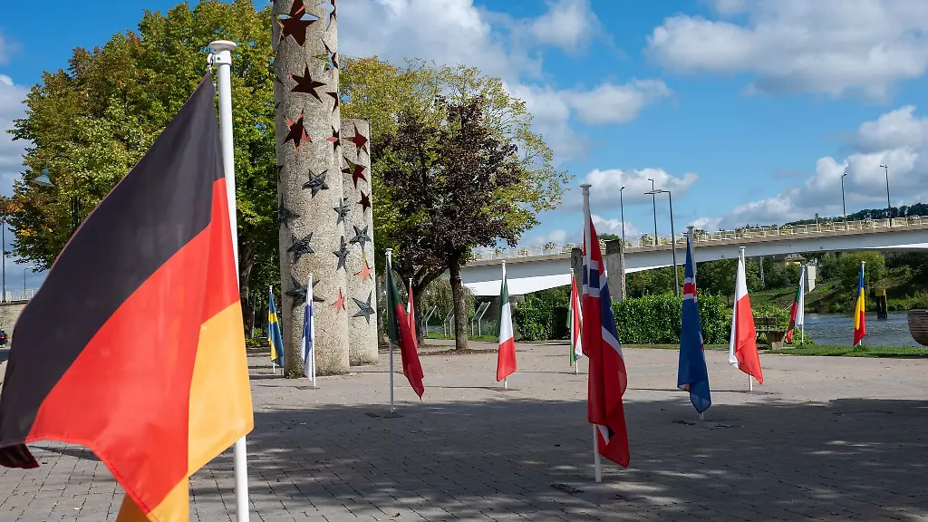 In-Schengen-gibt-es-am-14-Juni-einen-Festakt-zum-40-Jahrestag-der-Unterzeichnung-des-Schengener-Abkommens