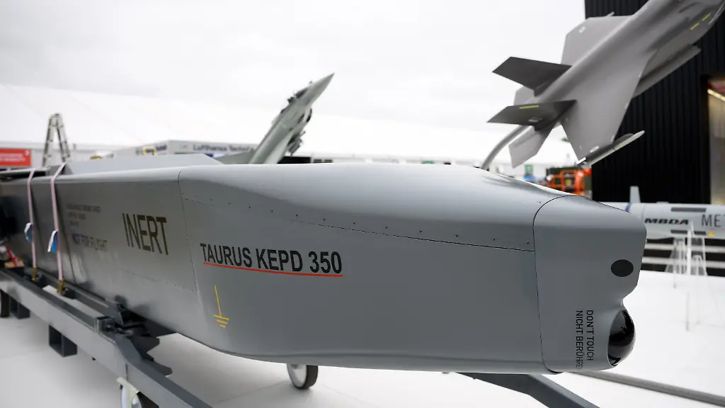 283944d40a18de319d490f28a30c0876