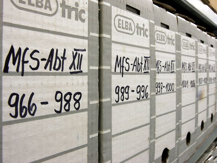 Stasi-Akten in der Jahn-Behörde.
