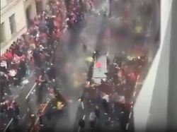 Moški priznal krivdo za vožnjo v množico med proslavo Liverpoola