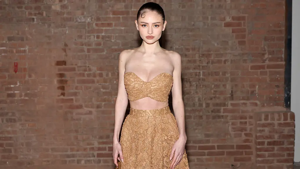 AFP-20250212-2198949967-v5-HighRes-MichaelKorsCollectionFallWinter2025RunwaySho