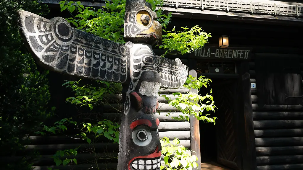 Karikaturisten-lassen-Karl-Mays-Figuren-sprechen