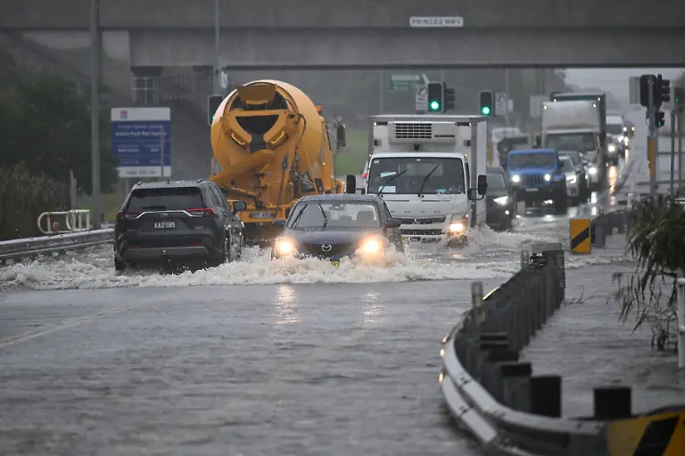 9f961fb1cff143106817dedd04682ddd