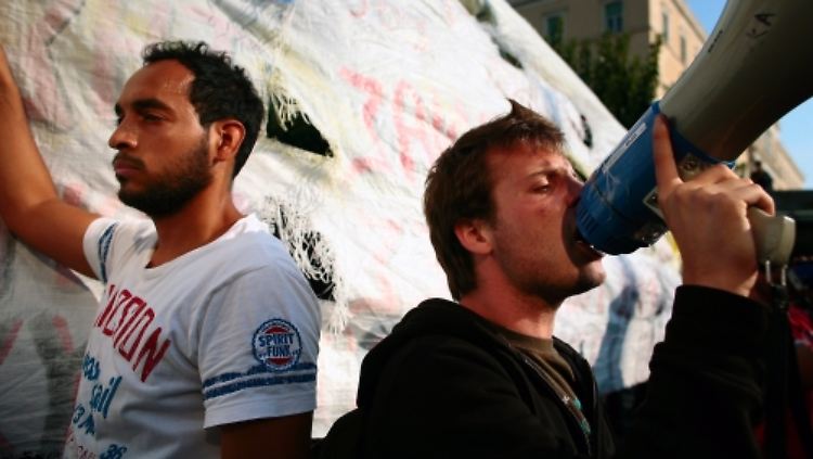 Unzufriedenheit vor und in den griechischen Ministerien.