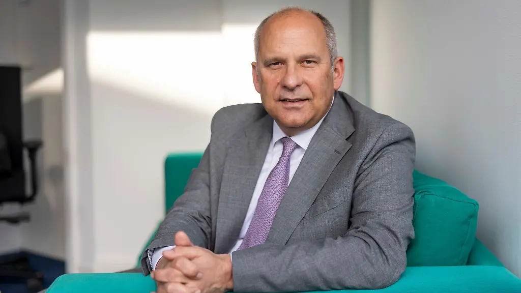 Hessens-Innenminister-will-Kommunen-beim-Feiern-unterstuetzen