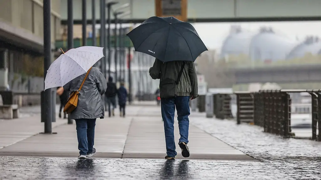 Vor-allem-im-Norden-von-NRW-koennen-die-kommenden-beiden-Tage-etwas-Regen-bringen