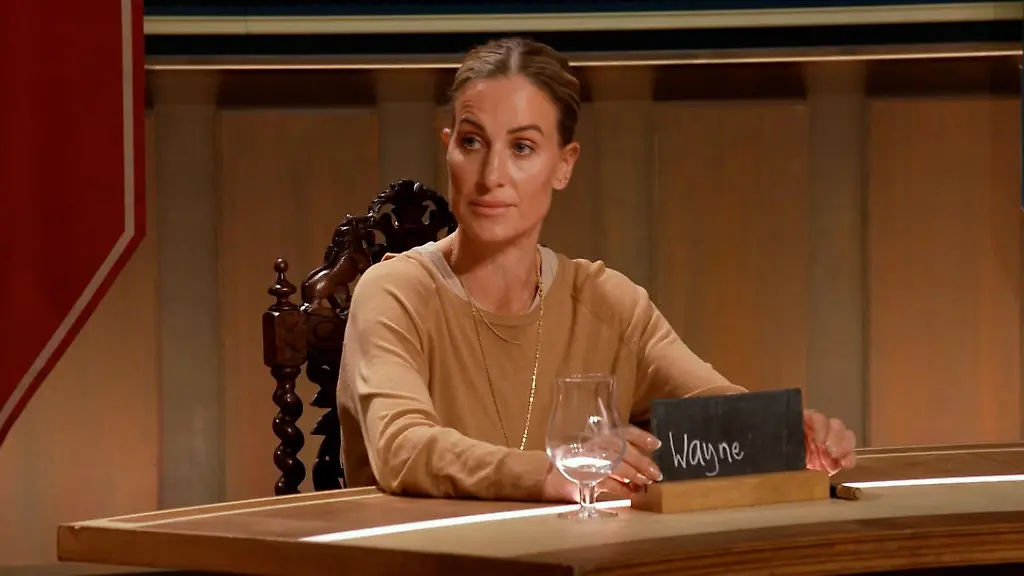 Charlotte-hat-ein-Problem-mit-Wayne