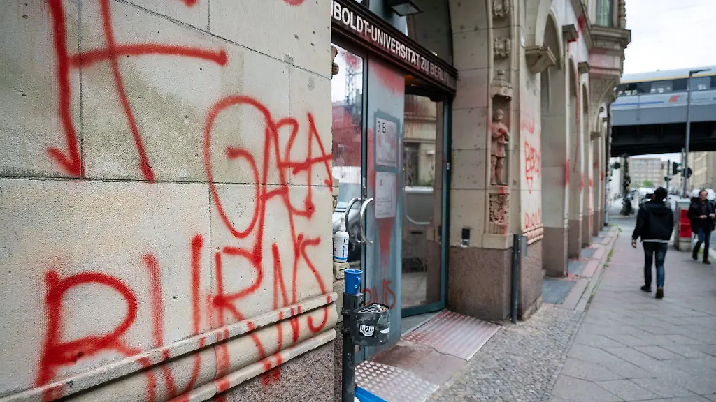 Vor-einem-Jahr-hatten-propalaestinensische-Aktivisten-das-Gebaeude-besetzt