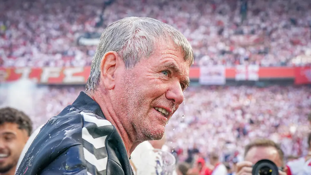 8ccaaa83cbf0f09a56b1bc7cb39721c0