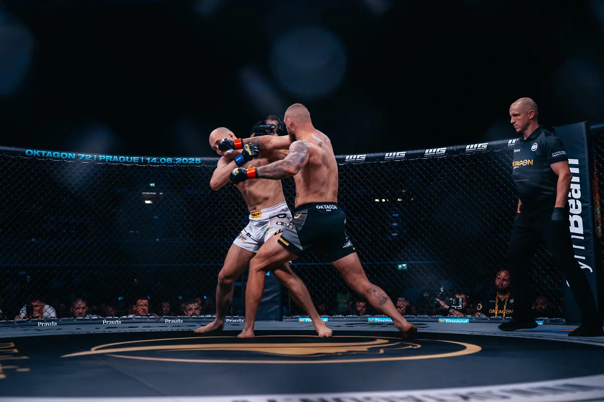 262-B1-07155-BLACKART