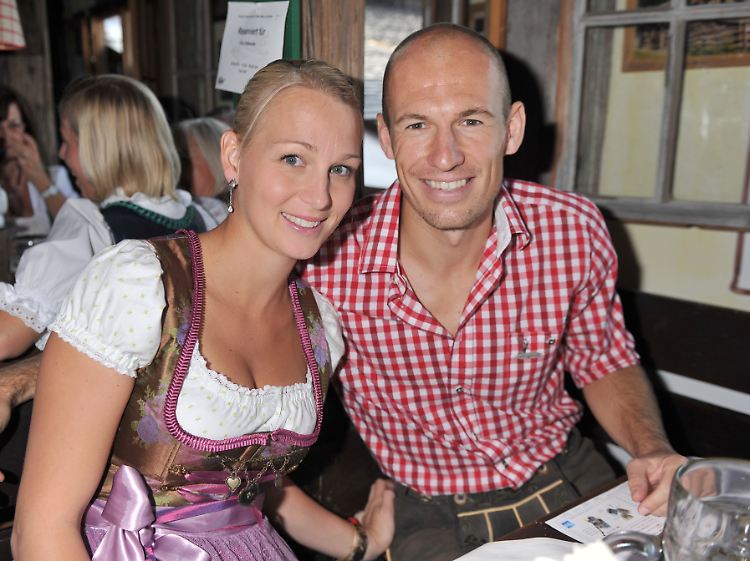 Teilzeit-Jobber Robben und Frau Bernadine statteten der Wiesn schon vergangenes Wochenende einen Besuch ab.