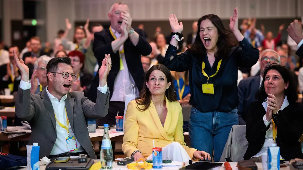 Susanne-Seehofer-nach-ihrer-Wahl-ins-FDP-Praesidium