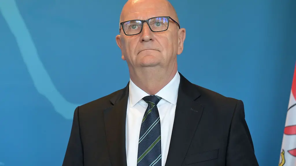 Vor-wenigen-Tagen-entliess-Woidke-seinen-Regierungssprecher