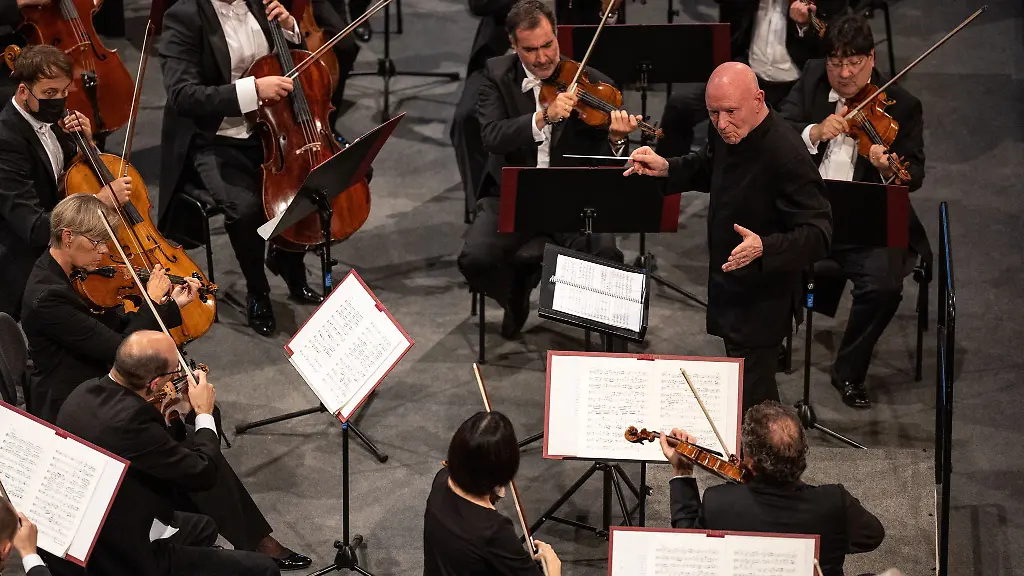 Die-Bamberger-Symphoniker-sind-ein-Reiseorchester-und-haben-zahlreiche-Auftritte-ausserhalb-Frankens