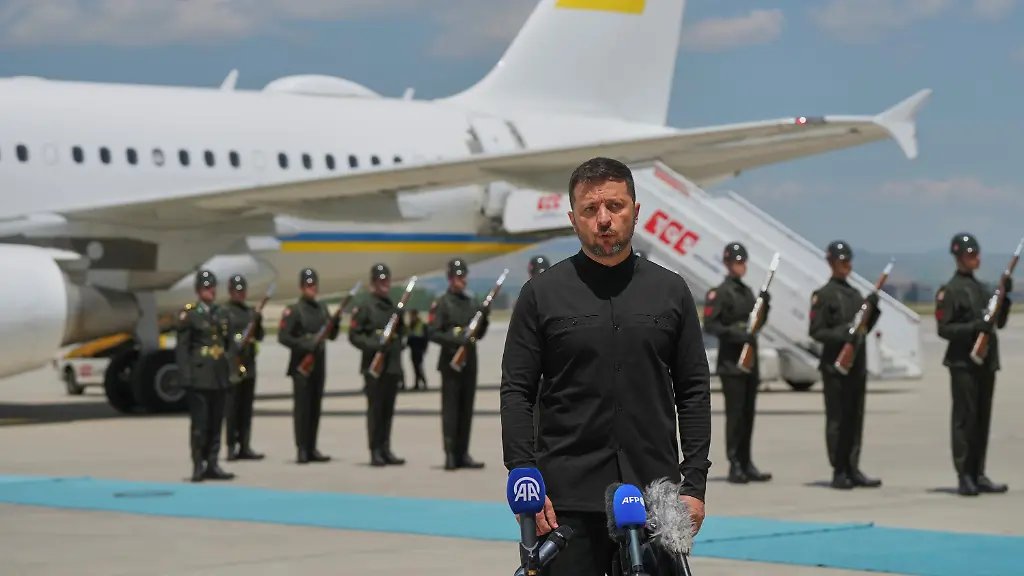 0f3818bd6ea0028545cb903e01bc4a0b