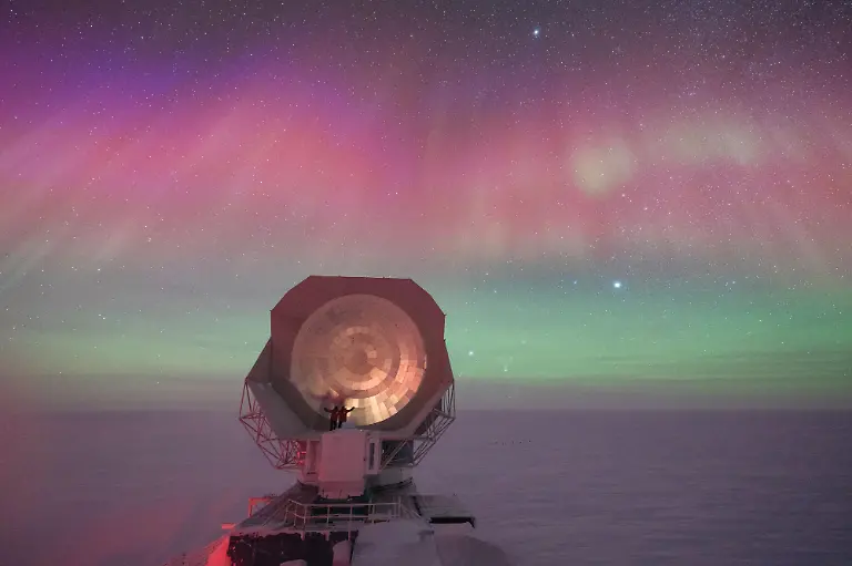 urn-binary-dpa-com-20090101-250511-911-004784-FILED