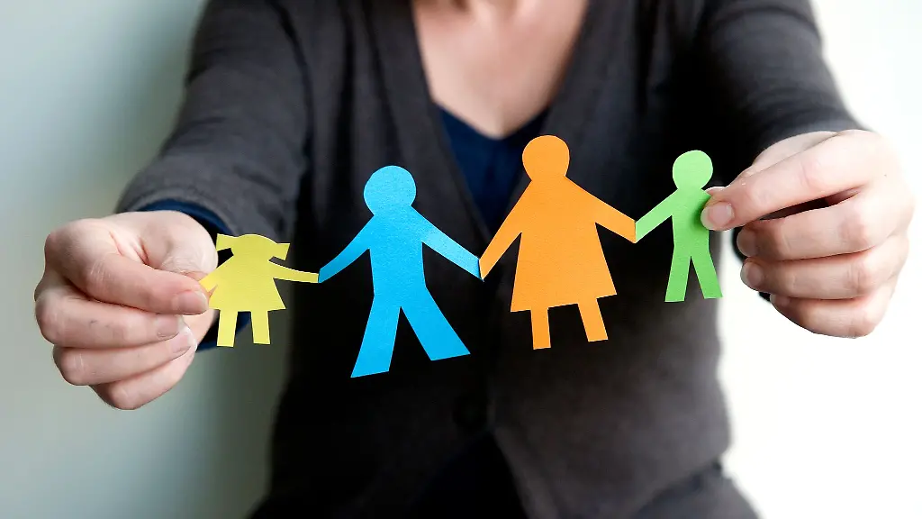 Mehr-Freiheit-beim-Namen-Seit-der-Reform-koennen-Ehepartner-und-Kinder-flexibler-waehlen-welchen-Nachnamen-sie-tragen