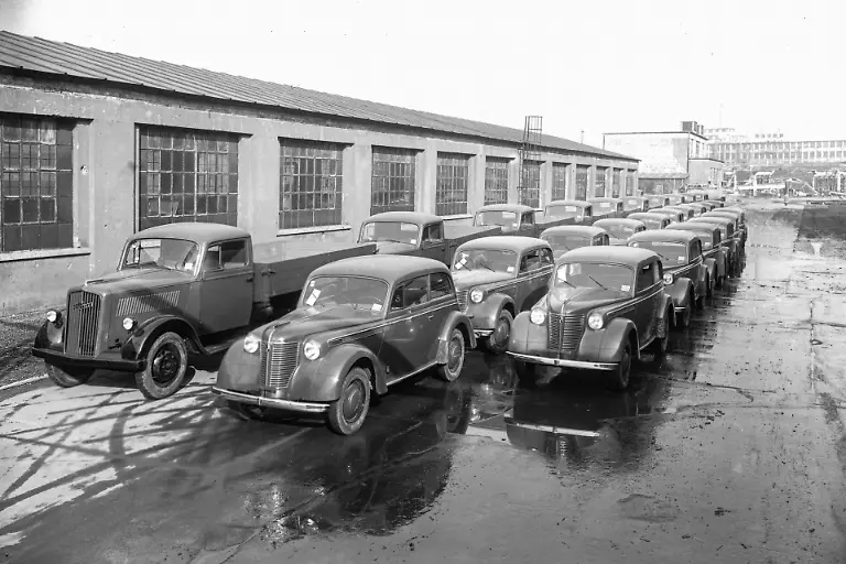 08-In-Russelsheim-lief-die-Nachkriegs-Produktion-mit-Opel-Quelle-Opel-Stellantis