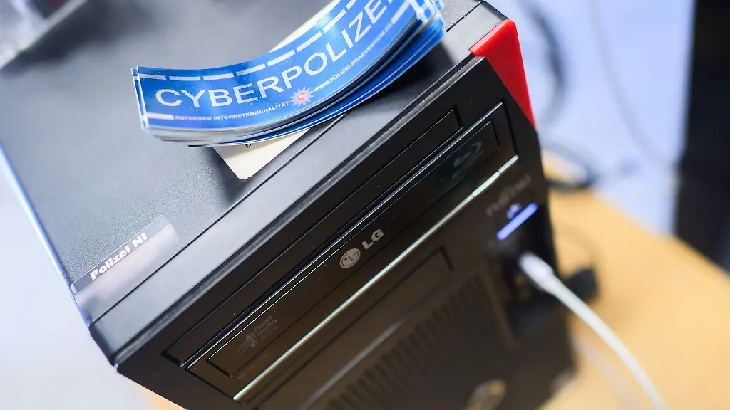 Die-GdP-Rheinland-Pfalz-fordert-eine-modernere-Ausstattung-um-im-digitalen-Raum-mithalten-zu-koennen