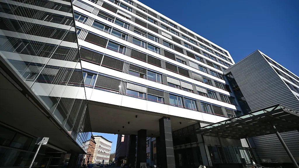 Einem-Juristen-der-Generalstaatsanwaltschaft-wird-in-Frankfurt-der-Prozess-gemacht