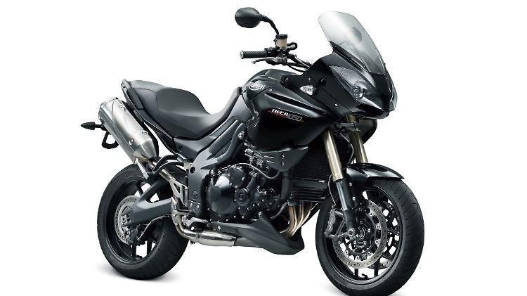 Triumph hat die Tiger 1050 zum neuen Modelljahr überarbeitet.