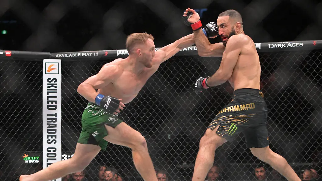 2025-05-11T055319Z-150576101-MT1USATODAY26150640-RTRMADP-3-MMA-UFC-315-MUHAMMAD-V-DELLA-MADDALENA