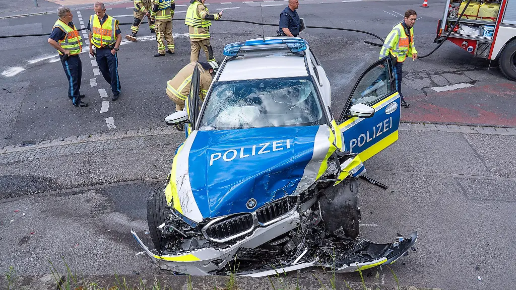Bei-dem-Unfall-in-Bamberg-wurden-zwei-Personen-verletzt