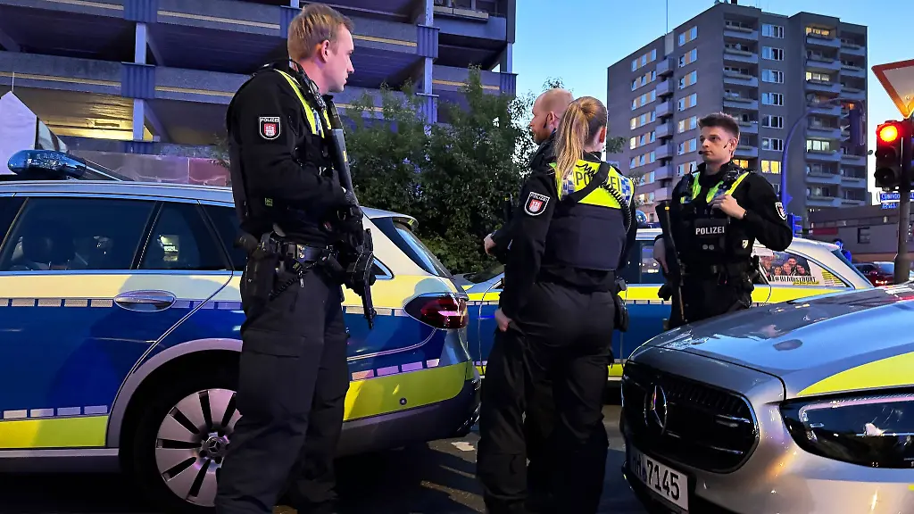 Ein-Mann-ist-im-Hamburger-Stadtteil-Jenfeld-lebensgefaehrlich-verletzt-worden