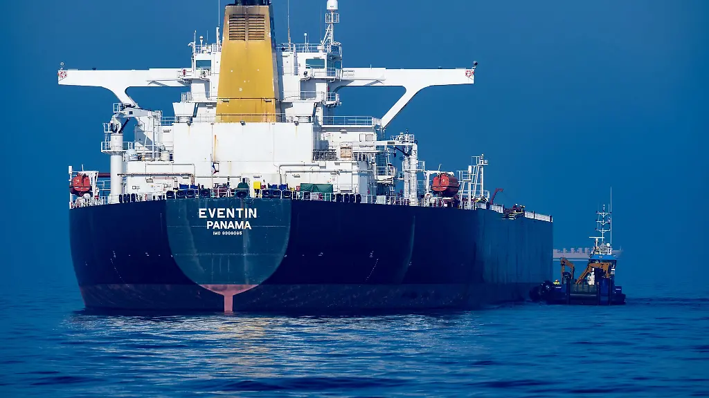 Vom-deutschen-Zoll-eingezogen-Tanker-und-Ladung