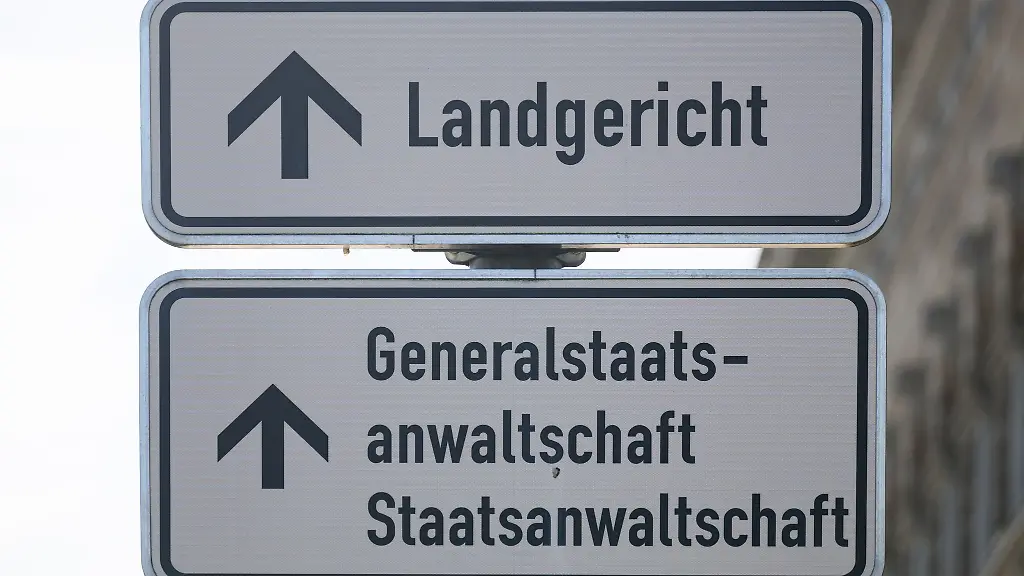 Die-Staatsanwaltschaft-Dresden-hat-vier-Maenner-wegen-Liebesbetrug-angeklagt