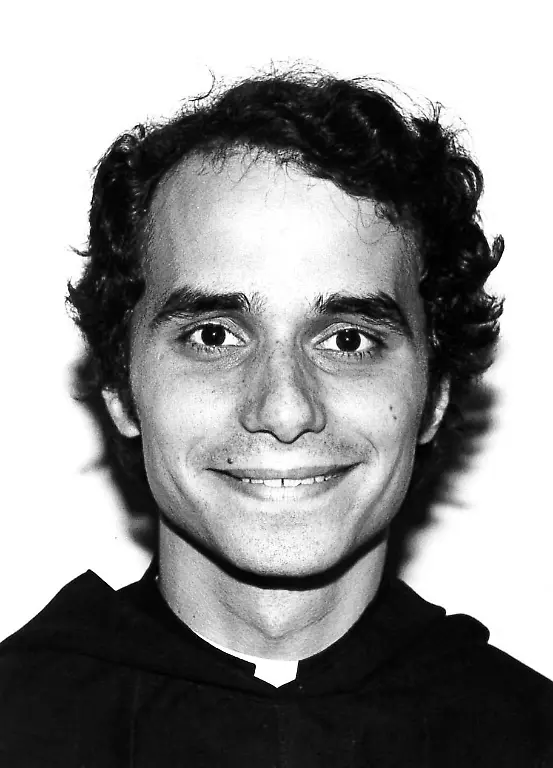 2025-05-09T002106Z-831985774-RC20EEA1XP04-RTRMADP-3-POPE-LEO