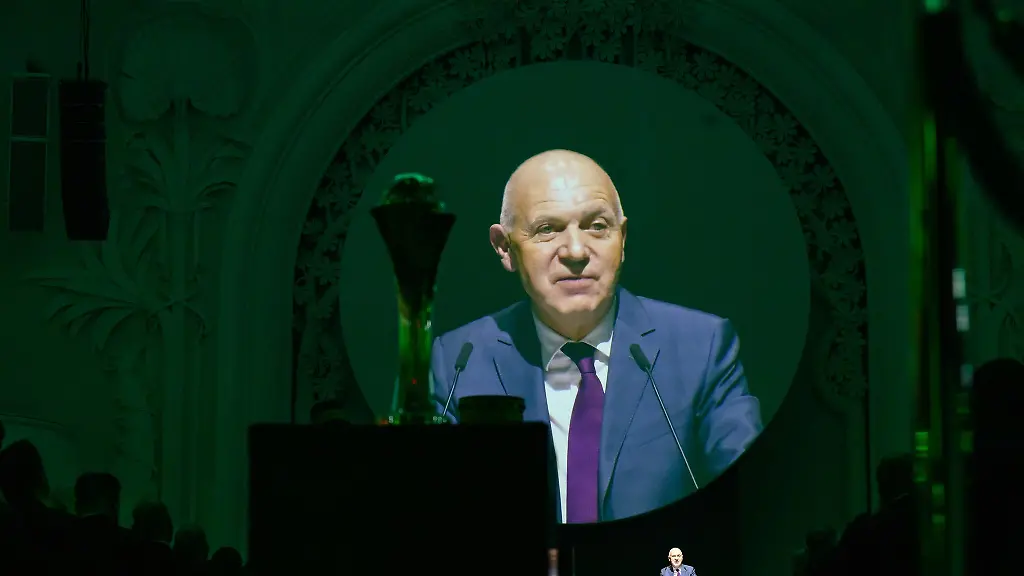 Der-DFB-Chef-sorgt-sich-bei-noch-mehr-WM-Teams-um-die-Ligen-in-Deutschland