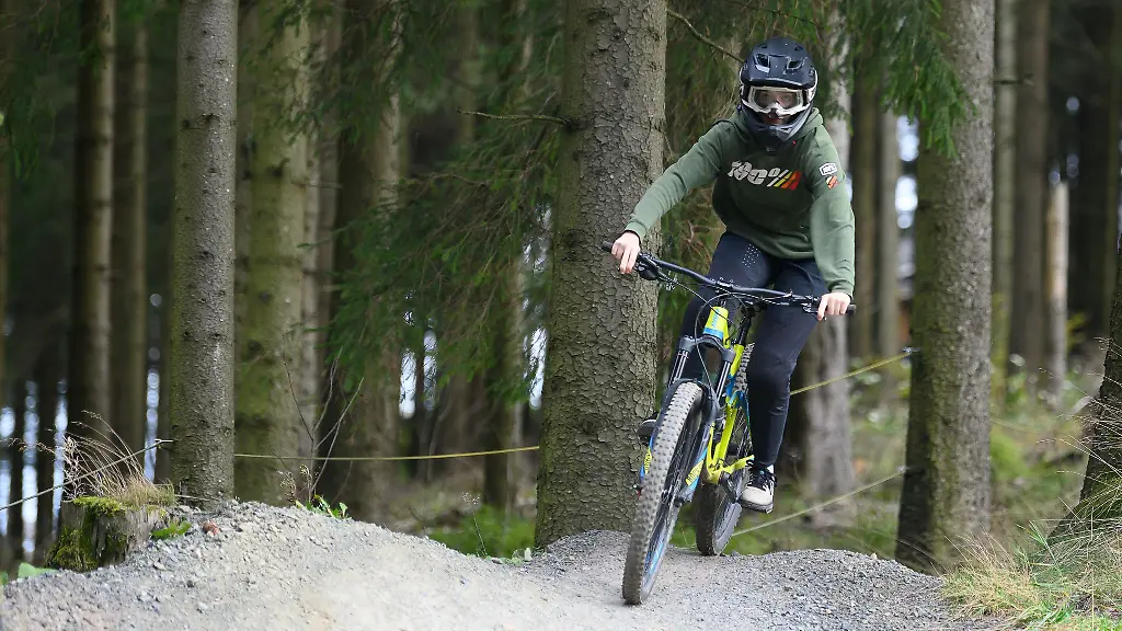 Mountainbiken-findet-immer-mehr-Anhaenger-auch-auf-Trails-abseits-von-Forststrassen