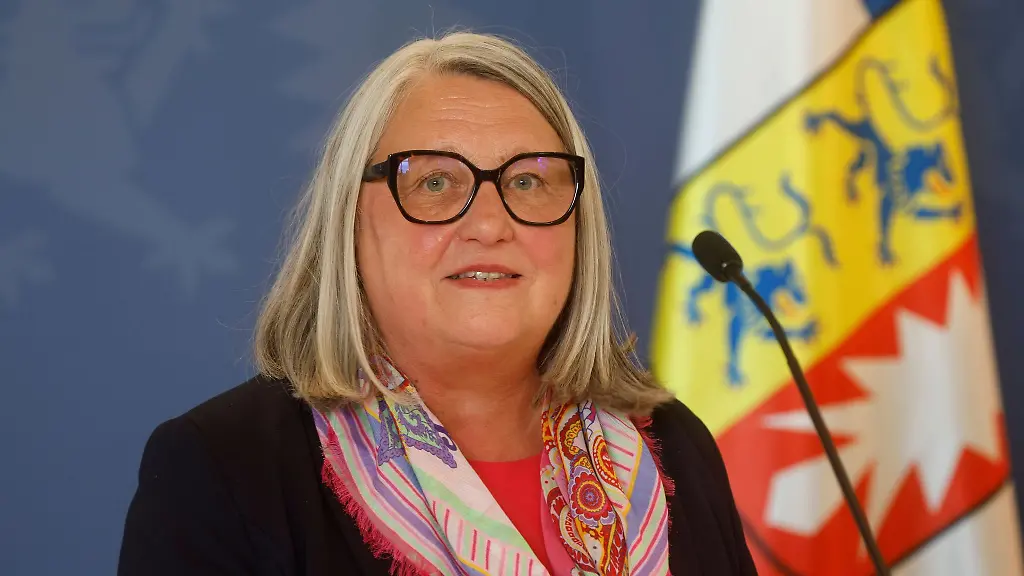Die-CDU-Politikerin-Dorit-Stenke-ist-neue-Bildungsministerin-in-Schleswig-Holstein