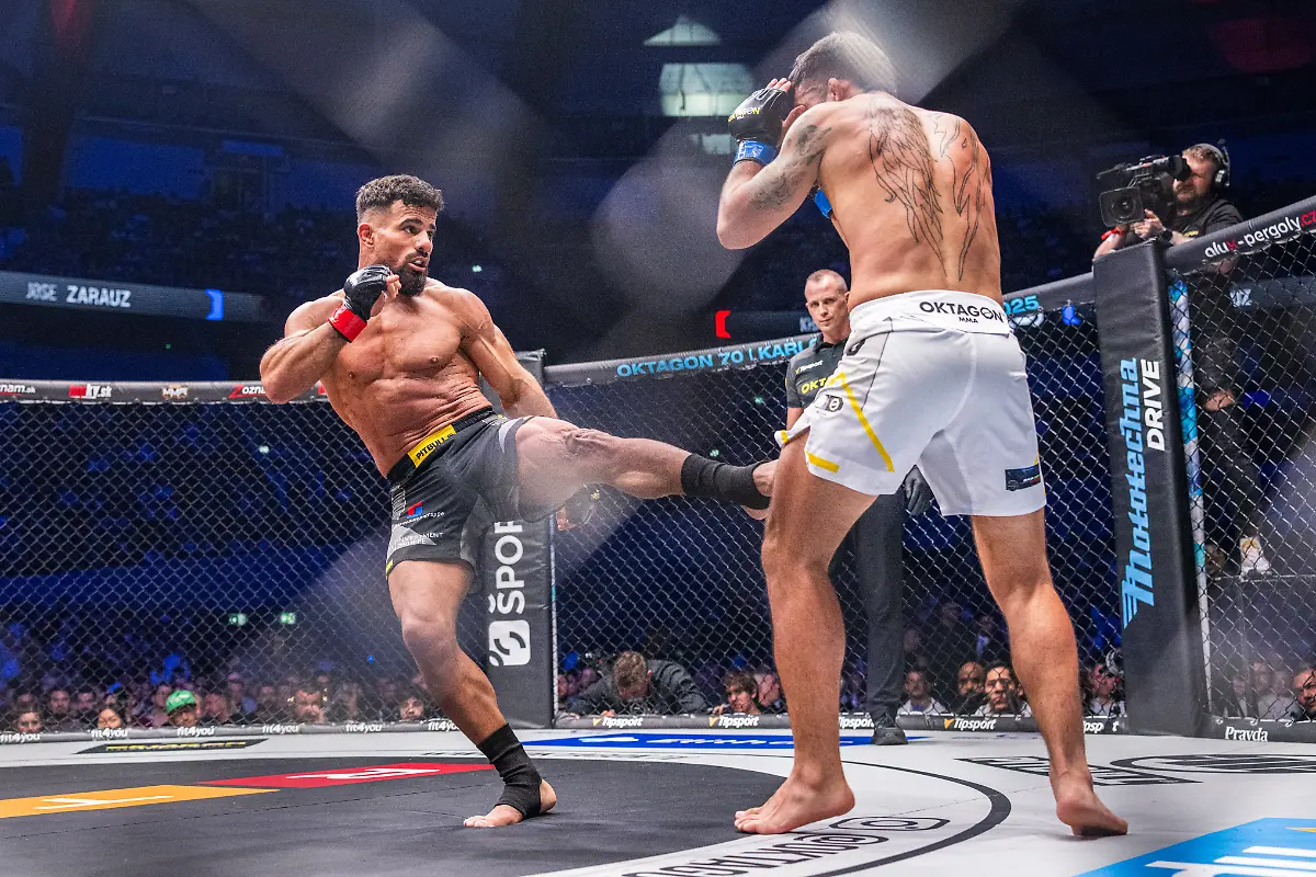 20250405224904-PD1570715707