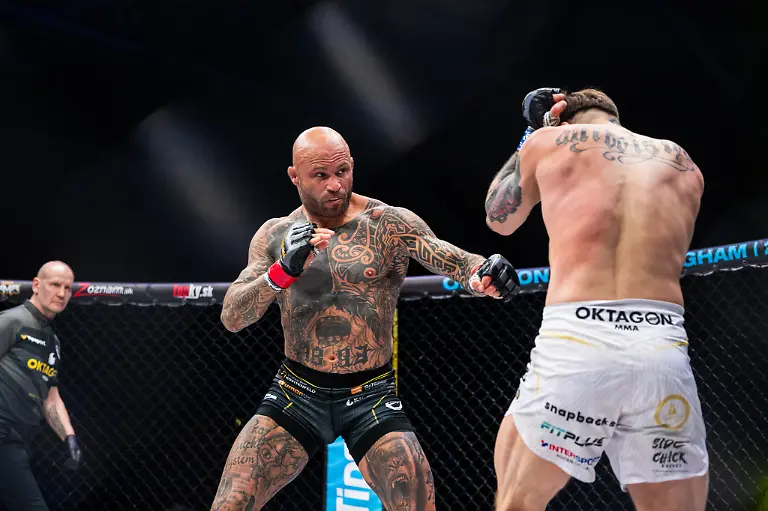 20240323232241-PD1939319393