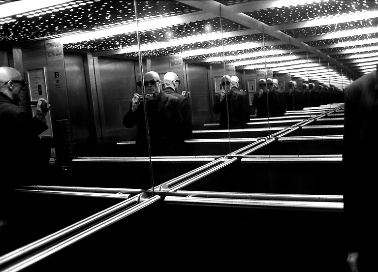 Miron-Zownir-Budapest-copyright-Miron-Zownir