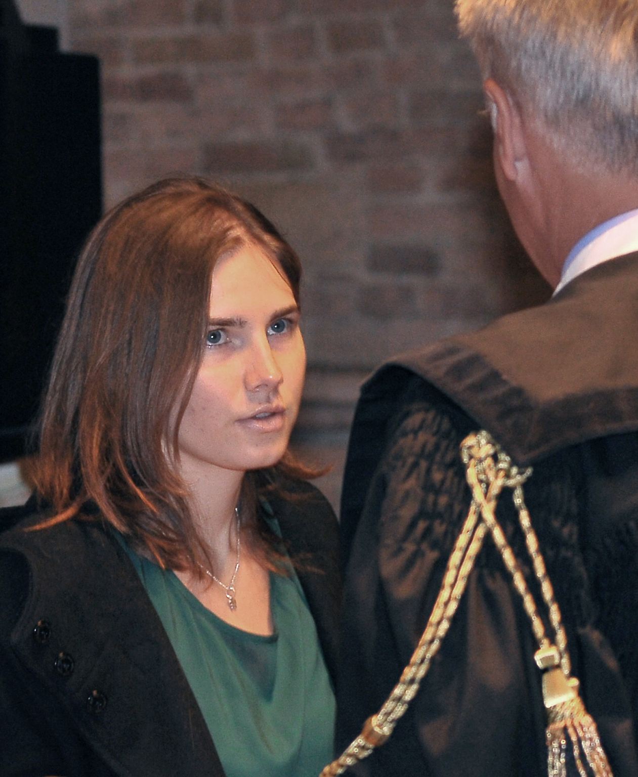 Es ist vorbei. Die Amerikanerin Amanda Knox ist im Berufungsprozess um den Mord an einer britischen Studentin im italienischen Perugia freigesprochen worden. 
